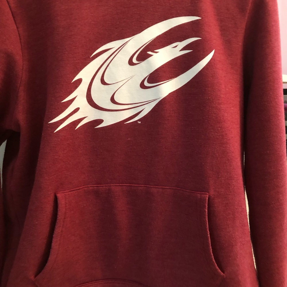 Elon university sweatshirt!!!